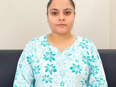 Placeholder image (portrait-1x1) — replace before launch — Priya 